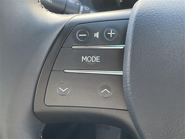 ＨＳ ＨＳ２５０ｈ　ワンオーナー／純正ナビ／フルセグＴＶ／Ｂｌｕｅｔｏｏｔｈ／ＣＤ／ＤＶＤ／バックカメラ／レーダークルーズコントロール／プリクラッシュセーフティー／クリアランスソナー／前席パワーシート／オートＬＥＤライト（22枚目）