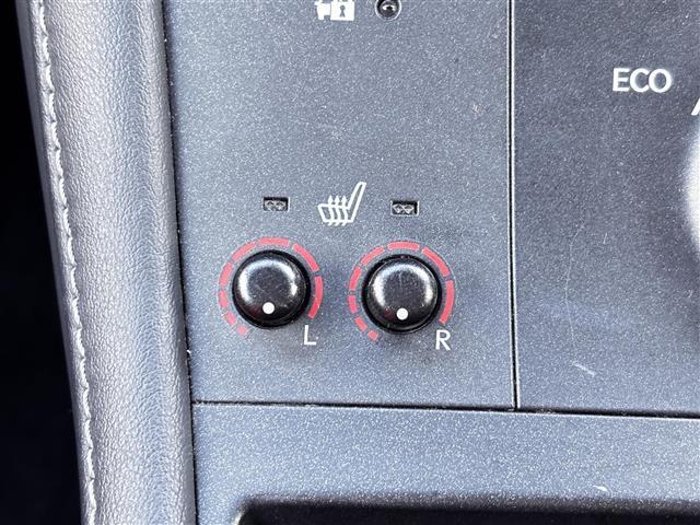 CT CT200h Fスポーツ 純正ナビ/フルセグTV/CD/DVD/バックカメラ/クルーズコントロール/コーナーセンサー/パドルシフト/シートヒーター/純正17インチAW/ビルトインETC/オートライト/電動格納ミラー(22枚目)