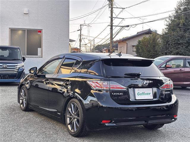 CT CT200h Fスポーツ 純正ナビ/フルセグTV/CD/DVD/バックカメラ/クルーズコントロール/コーナーセンサー/パドルシフト/シートヒーター/純正17インチAW/ビルトインETC/オートライト/電動格納ミラー(31枚目)