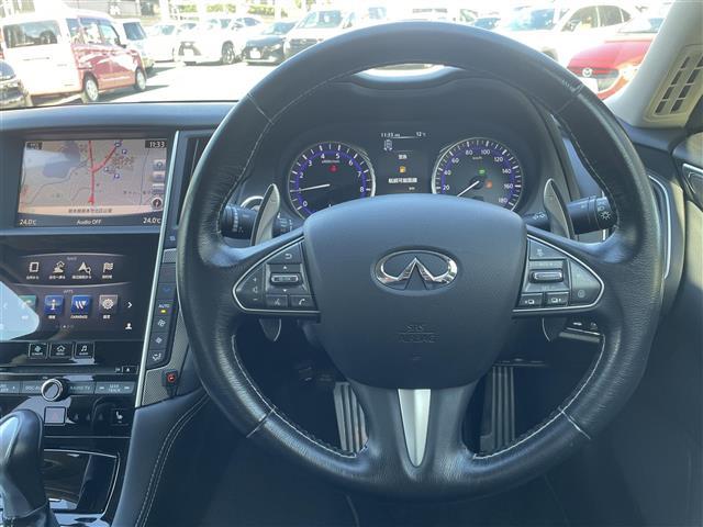 スカイライン ３５０ＧＴ　ハイブリッド　タイプＳＰ　純正ナビ／アラウンドビューモニター／黒レザーシート／パワーシート／シートヒーター／クルーズコントロール／ステアリングスイッチ／フルセグＴＶ／ＢＴ／ＣＤ／ＤＶＤ／ＥＴＣ／前後ドライブレコーダー（9枚目）