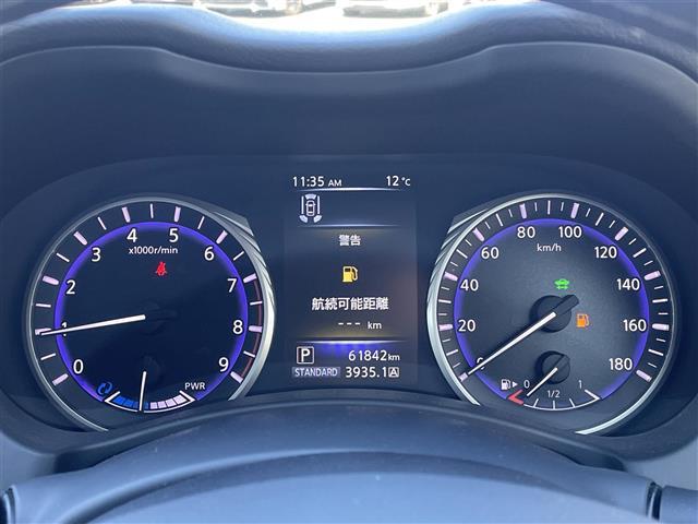 スカイライン ３５０ＧＴ　ハイブリッド　タイプＳＰ　純正ナビ／アラウンドビューモニター／黒レザーシート／パワーシート／シートヒーター／クルーズコントロール／ステアリングスイッチ／フルセグＴＶ／ＢＴ／ＣＤ／ＤＶＤ／ＥＴＣ／前後ドライブレコーダー（17枚目）