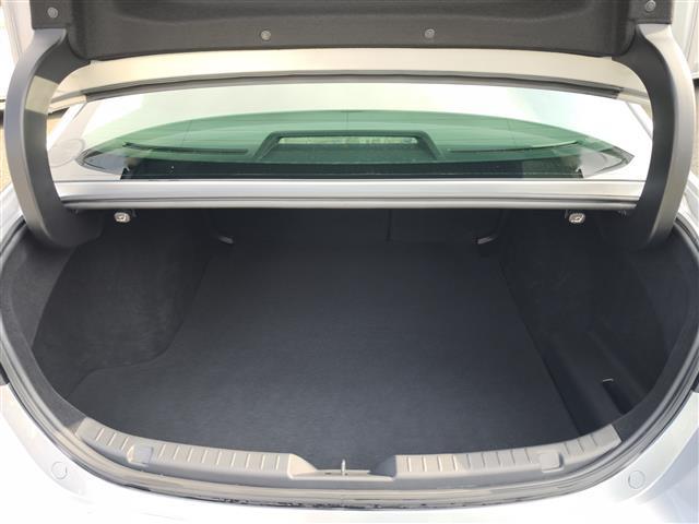 ＭＡＺＤＡ３セダン ２０Ｓプロアクティブ　ワンオーナー／純正ナビ／３６０°ビューモニター／クルーズコントロール／ステアリングスイッチ／パーキングセンサー／電子パーキング／フルセグＴＶ／Ｂｌｕｅｔｏｏｔｈ／ＵＳＢ／ＨＤＭＩ／ＣＤ／ＤＶＤ（18枚目）