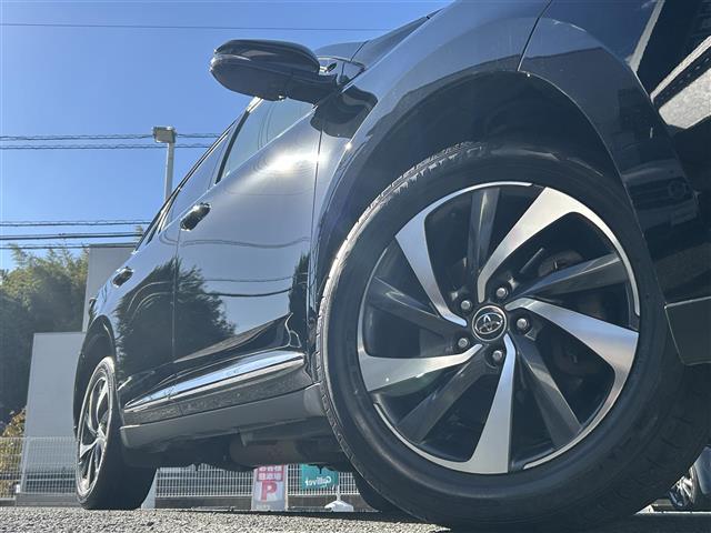 ハリアー プレミアム ワンオーナー/パノラマムーンルーフ/純正9インチナビ/バックカメラ/レーダークルコン/プリクラッシュセーフティー/LDA/ハーフレザーシート/純正18インチAW/フルセグTV/BT/CD/DVD(8枚目)