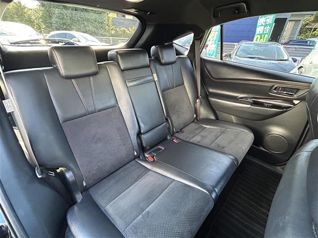 ハリアー プレミアム ワンオーナー/パノラマムーンルーフ/純正9インチナビ/バックカメラ/レーダークルコン/プリクラッシュセーフティー/LDA/ハーフレザーシート/純正18インチAW/フルセグTV/BT/CD/DVD(17枚目)