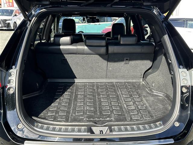 ハリアー プレミアム ワンオーナー/パノラマムーンルーフ/純正9インチナビ/バックカメラ/レーダークルコン/プリクラッシュセーフティー/LDA/ハーフレザーシート/純正18インチAW/フルセグTV/BT/CD/DVD(19枚目)