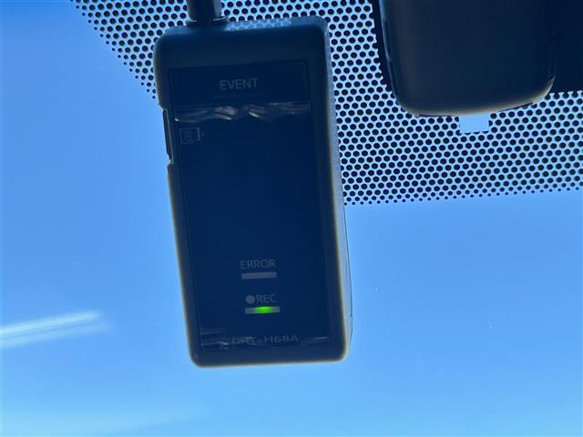 ハリアー プレミアム ワンオーナー/パノラマムーンルーフ/純正9インチナビ/バックカメラ/レーダークルコン/プリクラッシュセーフティー/LDA/ハーフレザーシート/純正18インチAW/フルセグTV/BT/CD/DVD(29枚目)