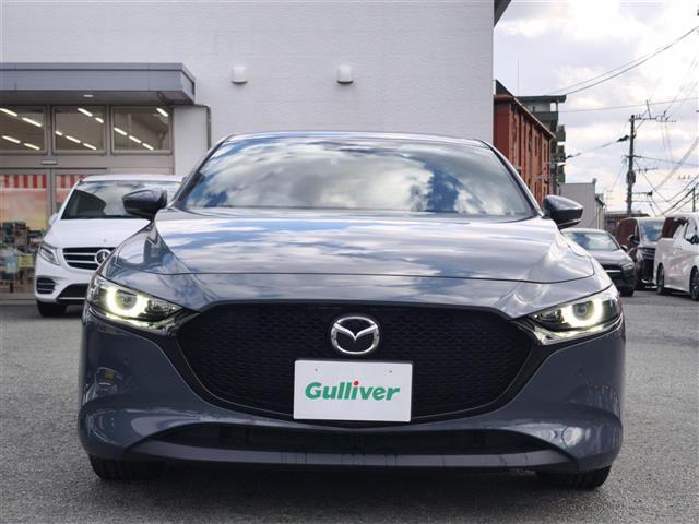 ＭＡＺＤＡ３ファストバック ＸＤプロアクティブ　ツーリングセレクション　純ナビ／Ｂカメラ／レーダークルコン／スマートブレーキサポート／ドライバーアテンションアラート／車線逸脱警報システム／ディスタンス＆スピードアラート／レーンキープ／ＢＳＭ／ＲＳＡ／シートヒーター／ＥＴＣ（4枚目）