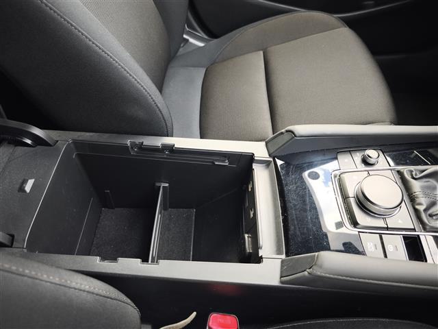 ＭＡＺＤＡ３ファストバック ＸＤプロアクティブ　ツーリングセレクション　純ナビ／Ｂカメラ／レーダークルコン／スマートブレーキサポート／ドライバーアテンションアラート／車線逸脱警報システム／ディスタンス＆スピードアラート／レーンキープ／ＢＳＭ／ＲＳＡ／シートヒーター／ＥＴＣ（37枚目）