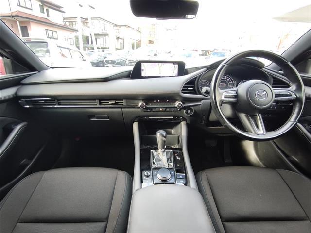 ＭＡＺＤＡ３ファストバック ＸＤプロアクティブ　ツーリングセレクション　純ナビ／Ｂカメラ／レーダークルコン／スマートブレーキサポート／ドライバーアテンションアラート／車線逸脱警報システム／ディスタンス＆スピードアラート／レーンキープ／ＢＳＭ／ＲＳＡ／シートヒーター／ＥＴＣ（39枚目）