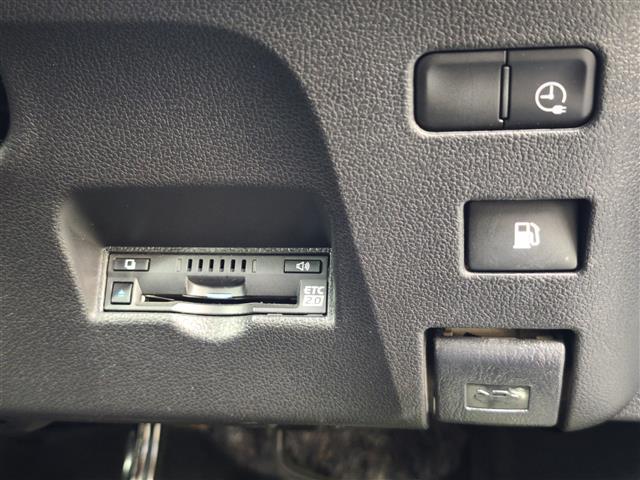 プリウスPHV Aプレミアムナビパッケージ モデリスタエアロ/モデリスタ18インチAW/充電プラグ車載/置くだけ充電/11.6インチT-Connectナビゲーションシステム/パノラミックビューモニター/LDA/BSM/HUD/ETC/ドラレコ(22枚目)