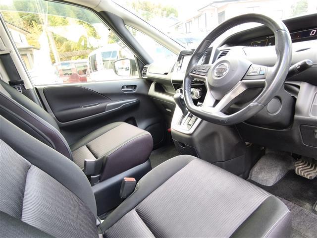 セレナ ハイウェイスター ワンオーナー/純正ナビ/後席モニター/両側パワースライドドア/オートパーキング/ビークルダイナミクスコントロール/デュアルエアコン/純正15インチアルミホイール/ドライブレコーダー/LEDライト(12枚目)