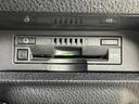 ハイブリッドＳｉ　ダブルバイビーＩＩ　１オーナー純正９型ナビバックカメラフリップダウンモニタートヨタセーフティセンスクルーズコントロールビルトインＥＴＣ両側パワースライドドアステアリングリモコンシートヒーターＬＥＤオートライト取説書（25枚目）