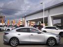 ＭＡＺＤＡ３セダン ２０Ｓプロアクティブ　ワンオーナー／純正ナビ／３６０°ビューモニター／クルーズコントロール／ステアリングスイッチ／パーキングセンサー／電子パーキング／フルセグＴＶ／Ｂｌｕｅｔｏｏｔｈ／ＵＳＢ／ＨＤＭＩ／ＣＤ／ＤＶＤ（7枚目）