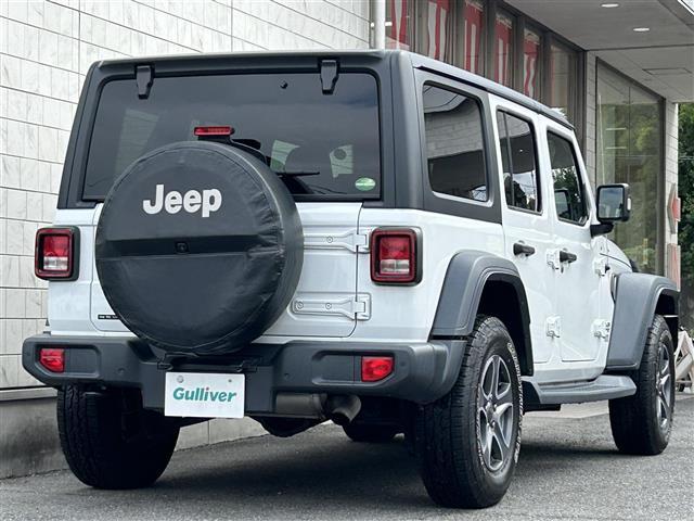 ジープ・ラングラーアンリミテッド スポーツ　禁煙　２０００ｃｃ　ターボ　ＤＵＮＬＯＰ／ＡＴタイヤ／２０２３年製　アップルカープレイ　Ｂｌｕｅｔｏｏｔｈ　パートタイム４ＷＤ　スマートキー　クルコン　フロント／サイド／バックカメラ　ＦＲドラレコ（5枚目）