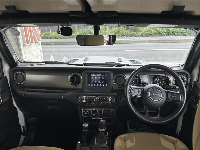 ジープ・ラングラーアンリミテッド スポーツ　禁煙　２０００ｃｃ　ターボ　ＤＵＮＬＯＰ／ＡＴタイヤ／２０２３年製　アップルカープレイ　Ｂｌｕｅｔｏｏｔｈ　パートタイム４ＷＤ　スマートキー　クルコン　フロント／サイド／バックカメラ　ＦＲドラレコ（41枚目）