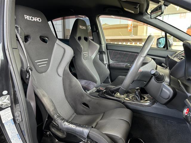 ＷＲＸ ＳＴＩ ＳＴＩ　ワンオーナー　禁煙　６ＭＴ　ＳＴｉエアロキット　スタイリッシュＰＫＧ　ＲＡＹＳ鍛造１８インチ　ＨＫＳマフラー　オーリンズ車高調　ＲＥＣＡＲＯシート　リアウイング　ＯＰナビＴＶ　１年毎ディーラー記録簿（33枚目）