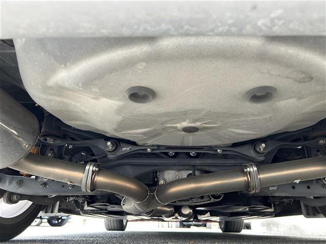 ＷＲＸ ＳＴＩ ＳＴＩ　ワンオーナー　禁煙　６ＭＴ　ＳＴｉエアロキット　スタイリッシュＰＫＧ　ＲＡＹＳ鍛造１８インチ　ＨＫＳマフラー　オーリンズ車高調　ＲＥＣＡＲＯシート　リアウイング　ＯＰナビＴＶ　１年毎ディーラー記録簿（41枚目）