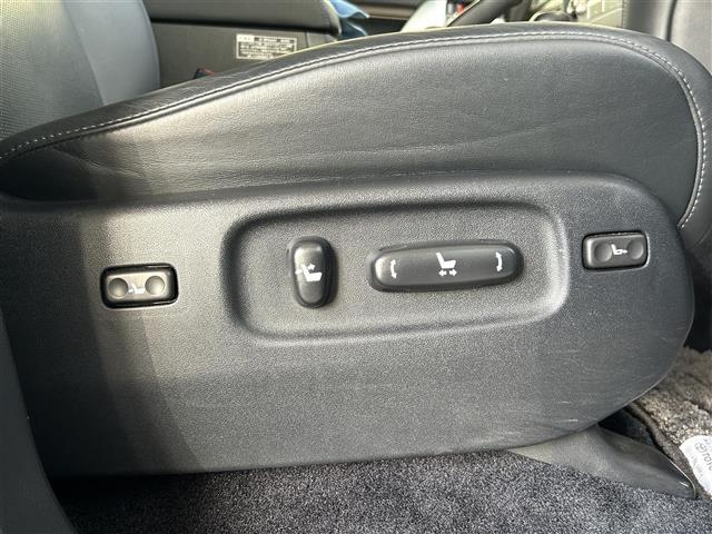 ランドクルーザー ZX ワンオーナー 禁煙 後期 メーカーナビ マルチテレインモニター OPパワーバックドア OPルーフレール BSM レザー シートヒーター/クーラー 追従クルコン 衝突軽減 レーンキープ LEDライト(24枚目)