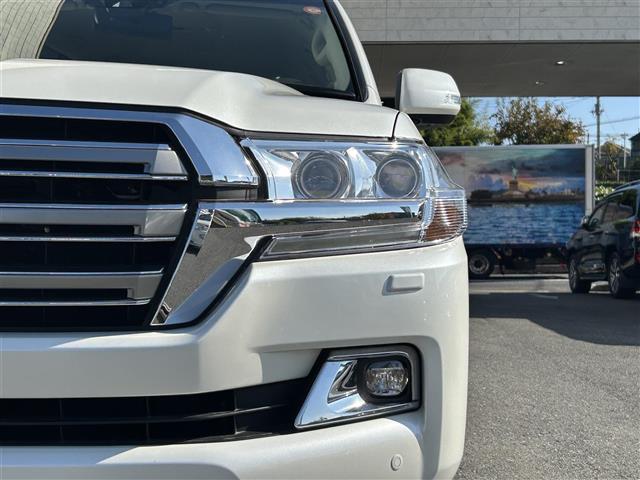 ランドクルーザー ＡＸ　Ｇセレクション　後期・禁煙・メーカーナビ・パノラミックビュー・ベージュレザー・シートヒーター・ステアリングヒーター・ウッドコンビステア・衝突軽減・追従クルコン・クロールコントロール・センターデフロック・ＬＥＤライト（40枚目）