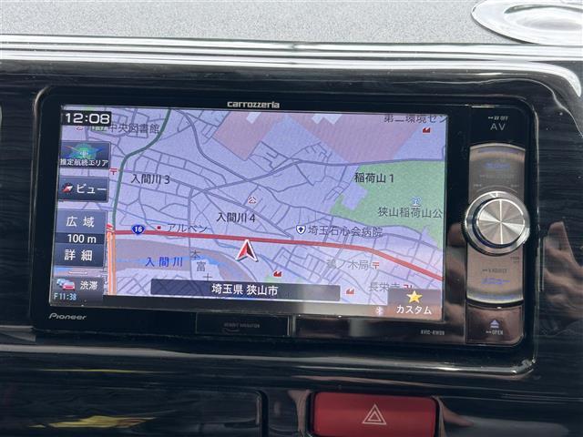 ハイエースワゴン GL 禁煙 4WD ベッドキット フローリングフロア ZERO break16インチ グッドイヤータイヤ ナビTV 後席モニター 電動スライド 黒木目インテリア コンビステア クリフォードセキュリティ(10枚目)