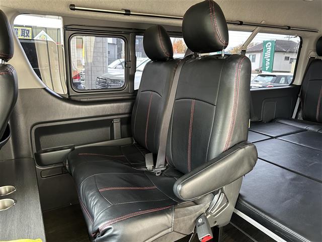 ハイエースワゴン GL 禁煙 4WD ベッドキット フローリングフロア ZERO break16インチ グッドイヤータイヤ ナビTV 後席モニター 電動スライド 黒木目インテリア コンビステア クリフォードセキュリティ(28枚目)