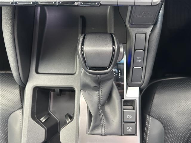 ランドクルーザー250 VX ワンオーナー・禁煙・モデリスタPKG・角目LED・モデリスタPKG・サンルーフ・レザー・シートヒーター/クーラー・パノラミックビュー・パワーバックドア・デジタルミラー・コーナーセンサー・ルーフレール(19枚目)