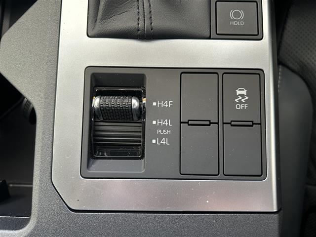 ランドクルーザー250 VX ワンオーナー・禁煙・モデリスタPKG・角目LED・モデリスタPKG・サンルーフ・レザー・シートヒーター/クーラー・パノラミックビュー・パワーバックドア・デジタルミラー・コーナーセンサー・ルーフレール(20枚目)