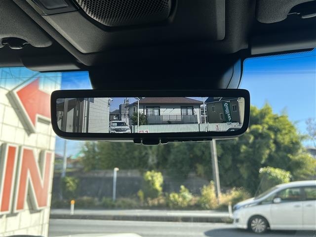 ランドクルーザー250 VX ワンオーナー・禁煙・モデリスタPKG・角目LED・モデリスタPKG・サンルーフ・レザー・シートヒーター/クーラー・パノラミックビュー・パワーバックドア・デジタルミラー・コーナーセンサー・ルーフレール(25枚目)