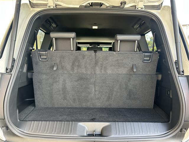 ランドクルーザー250 VX ワンオーナー・禁煙・モデリスタPKG・角目LED・モデリスタPKG・サンルーフ・レザー・シートヒーター/クーラー・パノラミックビュー・パワーバックドア・デジタルミラー・コーナーセンサー・ルーフレール(34枚目)