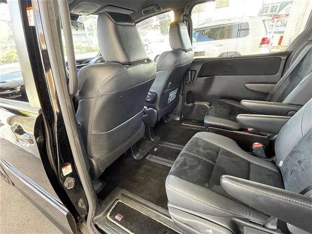 ヴォクシー ＺＳ　ＧＲスポーツ　ワンオーナー　禁煙　９型ナビＴＶ　プリクラッシュセーフティ　レーンキープ　両側電動ドア　バックドアイージークローズ　専用１８インチアルミ　ＬＥＤライト　オートハイビーム　専用ハーフレザーシート（27枚目）