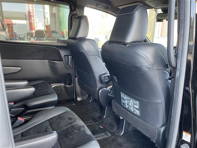 ヴォクシー ＺＳ　ＧＲスポーツ　ワンオーナー　禁煙　９型ナビＴＶ　プリクラッシュセーフティ　レーンキープ　両側電動ドア　バックドアイージークローズ　専用１８インチアルミ　ＬＥＤライト　オートハイビーム　専用ハーフレザーシート（28枚目）