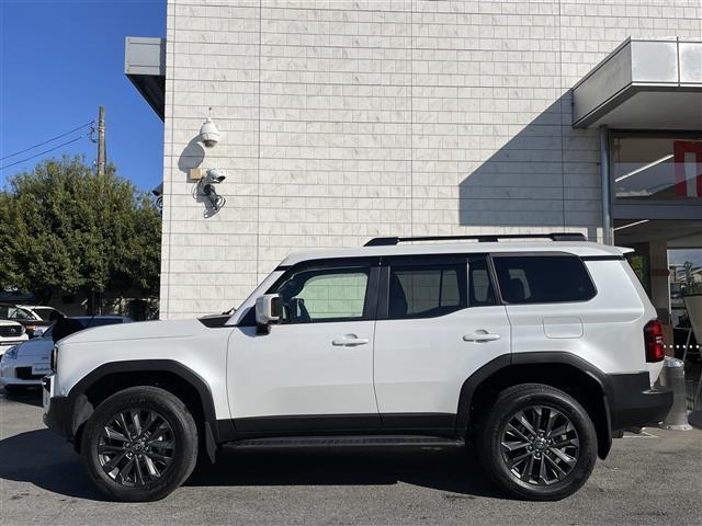 ランドクルーザー250 VX ワンオーナー 禁煙 OP丸目LEDライト ZX20インチアルミ サンルーフ 黒レザー シートヒーター/クーラー パワーバックドア パノラミックビューモニター デジタルミラー 衝突軽減 追従クルコン(5枚目)