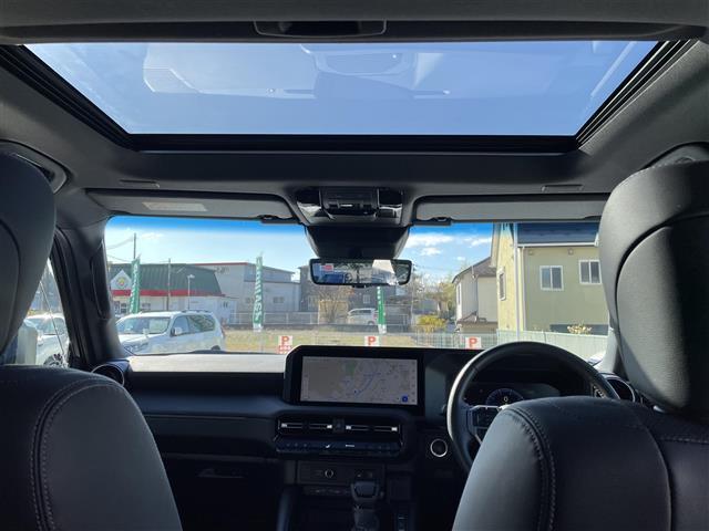 ランドクルーザー250 VX ワンオーナー 禁煙 OP丸目LEDライト ZX20インチアルミ サンルーフ 黒レザー シートヒーター/クーラー パワーバックドア パノラミックビューモニター デジタルミラー 衝突軽減 追従クルコン(9枚目)