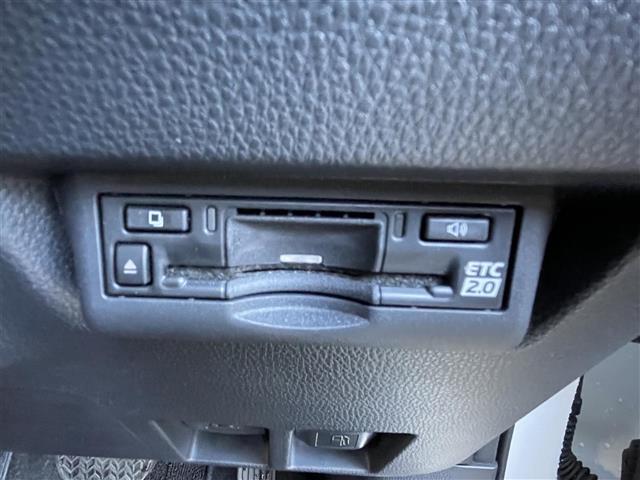 ランドクルーザー250 VX ワンオーナー 禁煙 OP丸目LEDライト ZX20インチアルミ サンルーフ 黒レザー シートヒーター/クーラー パワーバックドア パノラミックビューモニター デジタルミラー 衝突軽減 追従クルコン(20枚目)