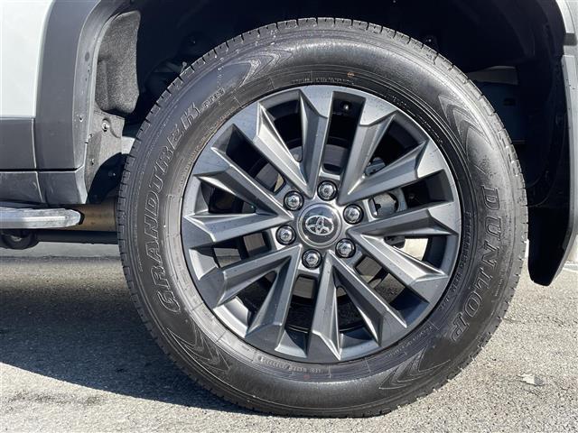 ランドクルーザー250 VX ワンオーナー 禁煙 OP丸目LEDライト ZX20インチアルミ サンルーフ 黒レザー シートヒーター/クーラー パワーバックドア パノラミックビューモニター デジタルミラー 衝突軽減 追従クルコン(41枚目)