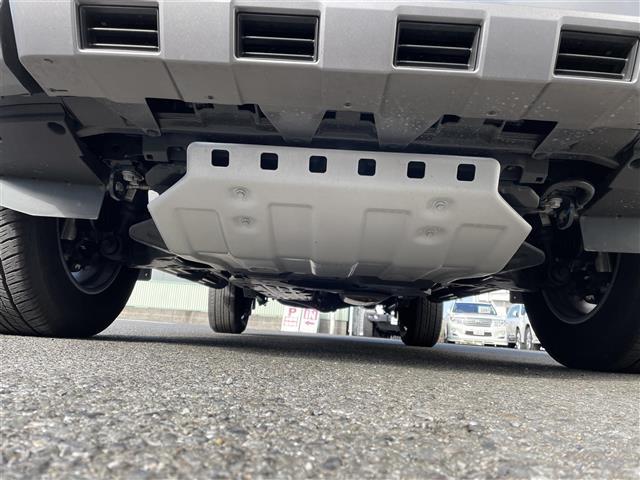 ランドクルーザー２５０ ＶＸ　禁煙　ＯＰ丸目ＬＥＤライト　モデリスタＰＫＧ　サンルーフ　黒レザー　パノラミックビューモニター　デジタルインナーミラー　パワーバックドア　ルーフレール　追従クルコン　衝突軽減　ブラインドスポット（38枚目）