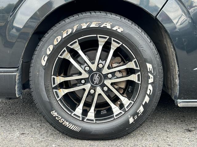 ハイエースワゴン ＧＬ　１オナ　禁煙　４ＷＤ　ベッドキット　フローリングフロア　ＺＥＲＯ　ｂｒｅａｋ１６インチ　グッドイヤータイヤ　ナビ　後席モニター　電動スライド　黒木目インテリア　コンビステア　クリフォードセキュリティ（42枚目）