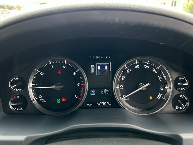 ランドクルーザー ZX 後期 禁煙 純正エアロキット メーカーナビ 後席モニタ 後期・禁煙・純正エアロキット・メーカーナビ・パノラミックビューモニター・後席モニター・ブラインドスポット・サンルーフ・レザー・シートヒーター/クーラー・ステアヒーター・衝突軽減・追従クルコン(12枚目)