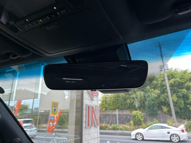 ランドクルーザー ZX 後期 禁煙 純正エアロキット メーカーナビ 後席モニタ 後期・禁煙・純正エアロキット・メーカーナビ・パノラミックビューモニター・後席モニター・ブラインドスポット・サンルーフ・レザー・シートヒーター/クーラー・ステアヒーター・衝突軽減・追従クルコン(23枚目)