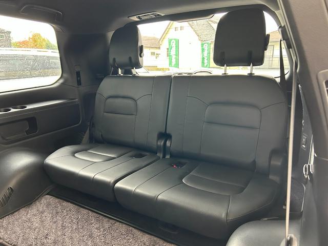 ランドクルーザー ZX 後期 禁煙 純正エアロキット メーカーナビ 後席モニタ 後期・禁煙・純正エアロキット・メーカーナビ・パノラミックビューモニター・後席モニター・ブラインドスポット・サンルーフ・レザー・シートヒーター/クーラー・ステアヒーター・衝突軽減・追従クルコン(39枚目)