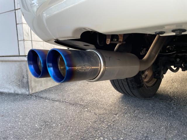 ランドクルーザー ZX G-フロンティア 後期 禁煙 モデリスタエアロ 後席M 特別仕様車・後期・禁煙・車検2年・モデリスタエアロ・メーカーナビ/後席モニター・クールBOX・ルーフレール・パノラミックビュー・ブラインドスポット・センターデフロック・衝突軽減・追従クルコン(12枚目)