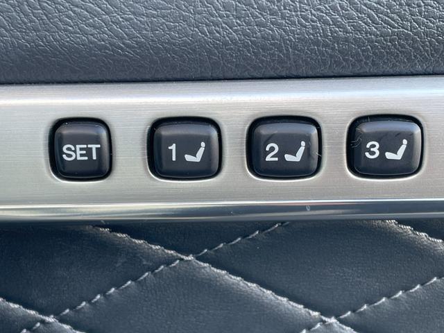 ランドクルーザー ZX G-フロンティア 後期 禁煙 モデリスタエアロ 後席M 特別仕様車・後期・禁煙・車検2年・モデリスタエアロ・メーカーナビ/後席モニター・クールBOX・ルーフレール・パノラミックビュー・ブラインドスポット・センターデフロック・衝突軽減・追従クルコン(35枚目)