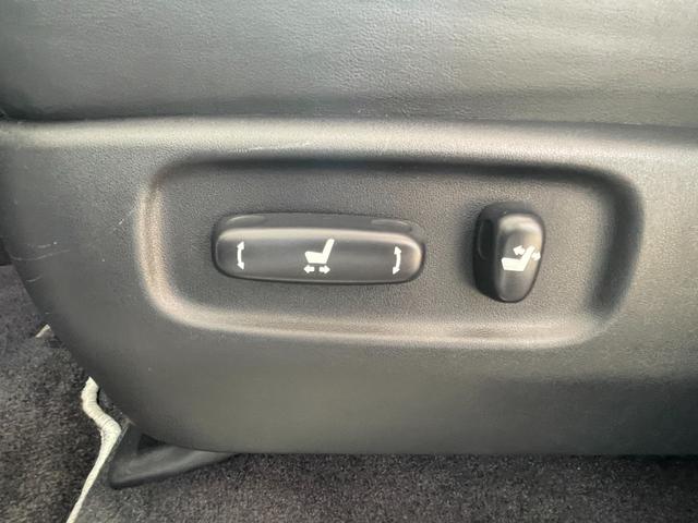 ランドクルーザー ZX G-フロンティア 後期 禁煙 モデリスタエアロ 後席M 特別仕様車・後期・禁煙・車検2年・モデリスタエアロ・メーカーナビ/後席モニター・クールBOX・ルーフレール・パノラミックビュー・ブラインドスポット・センターデフロック・衝突軽減・追従クルコン(38枚目)