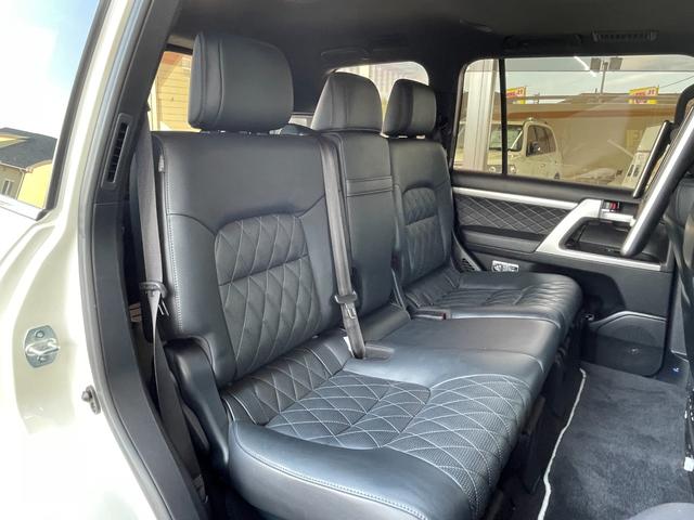 ランドクルーザー ZX G-フロンティア 後期 禁煙 モデリスタエアロ 後席M 特別仕様車・後期・禁煙・車検2年・モデリスタエアロ・メーカーナビ/後席モニター・クールBOX・ルーフレール・パノラミックビュー・ブラインドスポット・センターデフロック・衝突軽減・追従クルコン(41枚目)