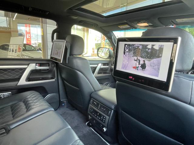 ランドクルーザー ZX G-フロンティア 後期 禁煙 モデリスタエアロ 後席M 特別仕様車・後期・禁煙・車検2年・モデリスタエアロ・メーカーナビ/後席モニター・クールBOX・ルーフレール・パノラミックビュー・ブラインドスポット・センターデフロック・衝突軽減・追従クルコン(42枚目)