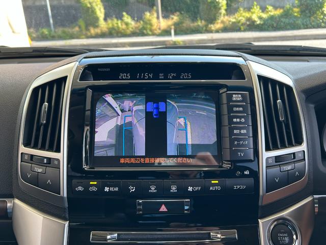 ランドクルーザー ＺＸ　中期　禁煙　モデリスタエアロキット　ＪＡＯＳ２０インチ　中期・禁煙車・車検Ｒ９年６月・モデリスタエアロキット・ＪＡＯＳ２０インチ・ガナドールマフラー・レーダークルコン・ナビ／後席モニター／ルーフレール・サンルーフ・レザー・シートヒーター／クーラー（16枚目）