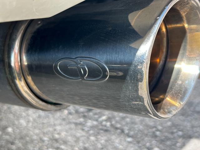 ランドクルーザー ＺＸ　禁煙　純正エアロキット　ＷＯＲＫ２４インチ　後席モニタ　禁煙車／純正エアロキット・ＷＯＲＫ２４インチ・ガナドールマフラー・ＯＰナビＴＶ／後席モニター／パノラミックビュー／プリクラッシュセーフティ／レーダークルーズ／パワーバックドア／ＳＯＲＥＸヒッチメンバー（13枚目）