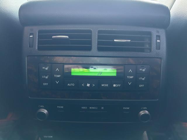 ランドクルーザー ＺＸ　禁煙　純正エアロキット　ＷＯＲＫ２４インチ　後席モニタ　禁煙車／純正エアロキット・ＷＯＲＫ２４インチ・ガナドールマフラー・ＯＰナビＴＶ／後席モニター／パノラミックビュー／プリクラッシュセーフティ／レーダークルーズ／パワーバックドア／ＳＯＲＥＸヒッチメンバー（29枚目）