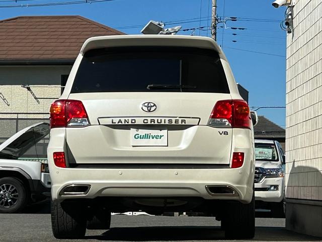 ランドクルーザー ＡＸ　中期　ＯＰサンルーフ　２２インチアルミ　エアロキット　ワンオーナー・中期・禁煙・ＯＰサンルーフ・ＯＰルーフレール・ＵＬＴＲＡモータースポーツ２２インチ・エルフォードエアロキット・モデリスタリアスポイラー・ＥＣＬＩＰＳＥナビ・ＡＬＰＩＮＥ後席モニター（13枚目）