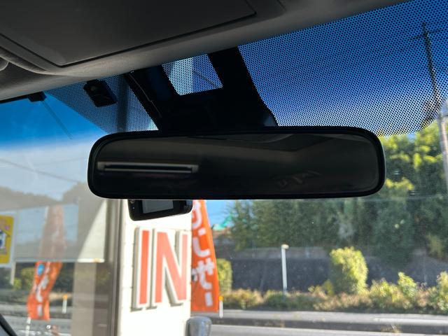 ランドクルーザー ＡＸ　中期　ＯＰサンルーフ　２２インチアルミ　エアロキット　ワンオーナー・中期・禁煙・ＯＰサンルーフ・ＯＰルーフレール・ＵＬＴＲＡモータースポーツ２２インチ・エルフォードエアロキット・モデリスタリアスポイラー・ＥＣＬＩＰＳＥナビ・ＡＬＰＩＮＥ後席モニター（33枚目）